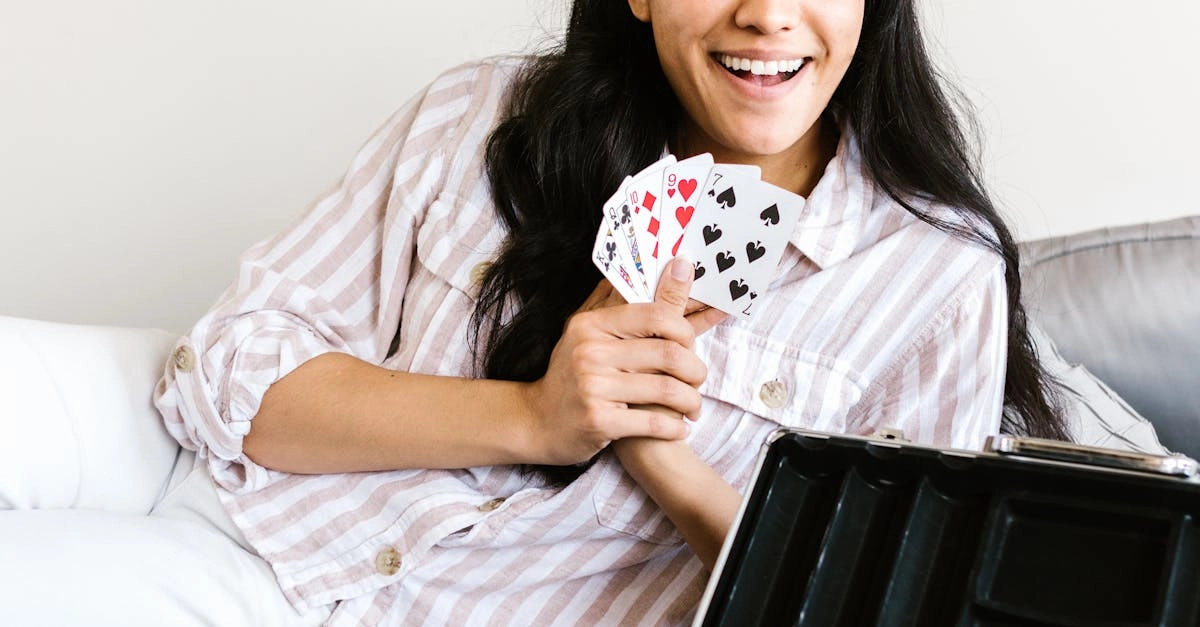 Lucky Jet игра творческий хаос беспорядок